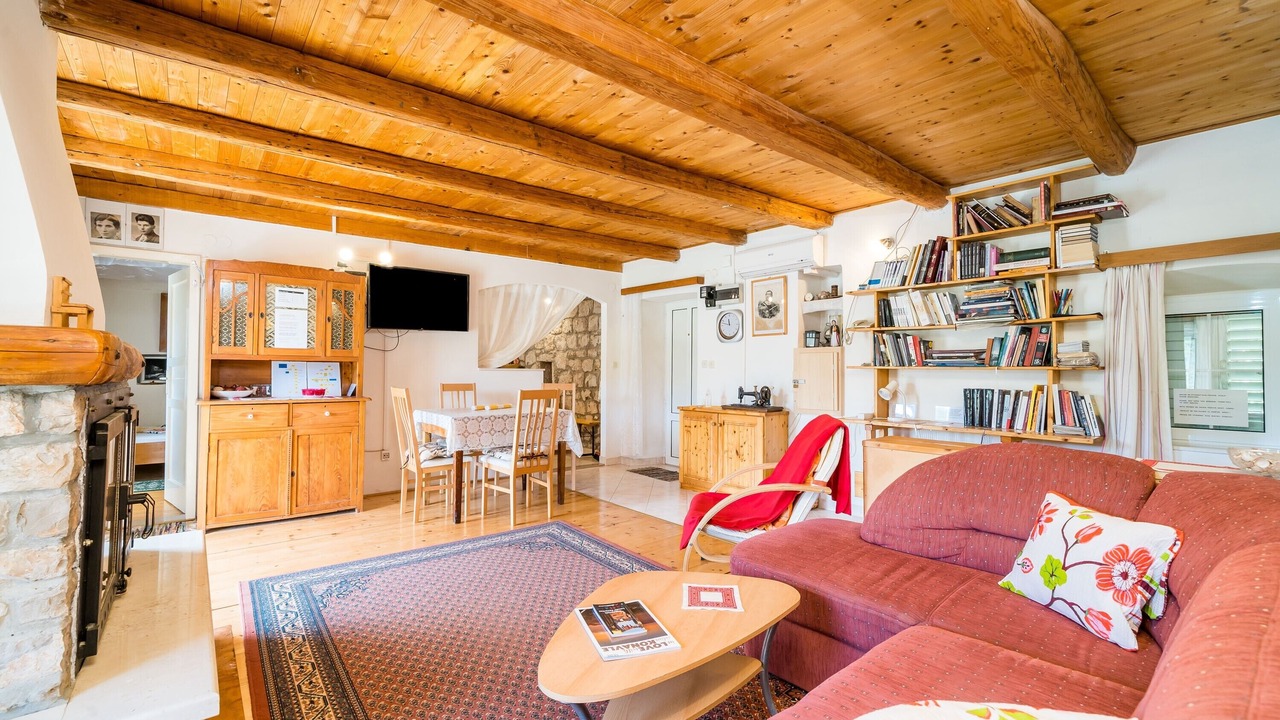 Photo of Livingroom in urinici