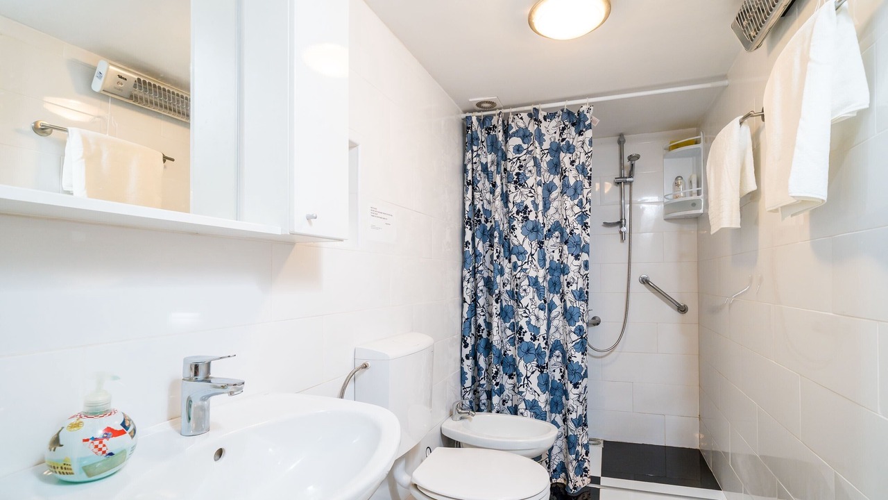 Photo of Bathroom in urinici