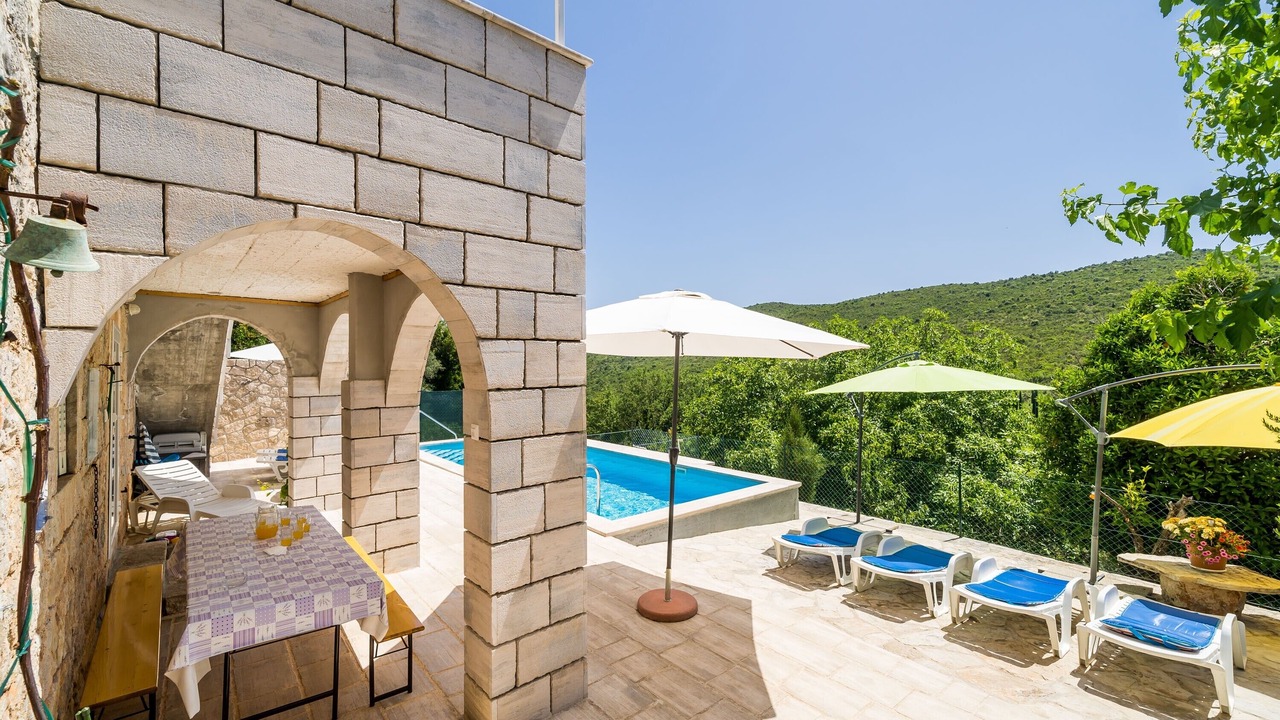 Photo of Outdoor in urinici