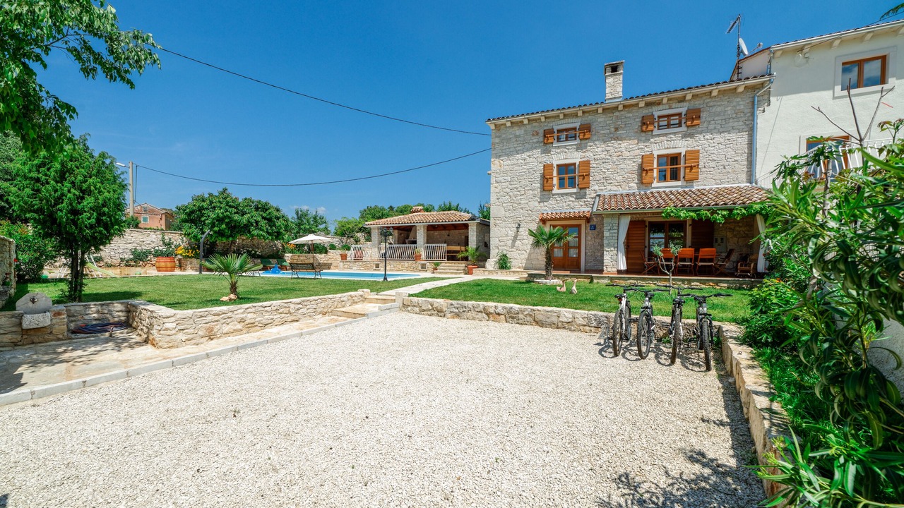 Photo of Outdoor in Smoljanci