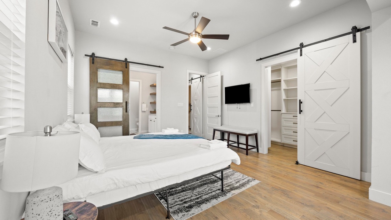 Photo of Bedroom in Old East Dallas