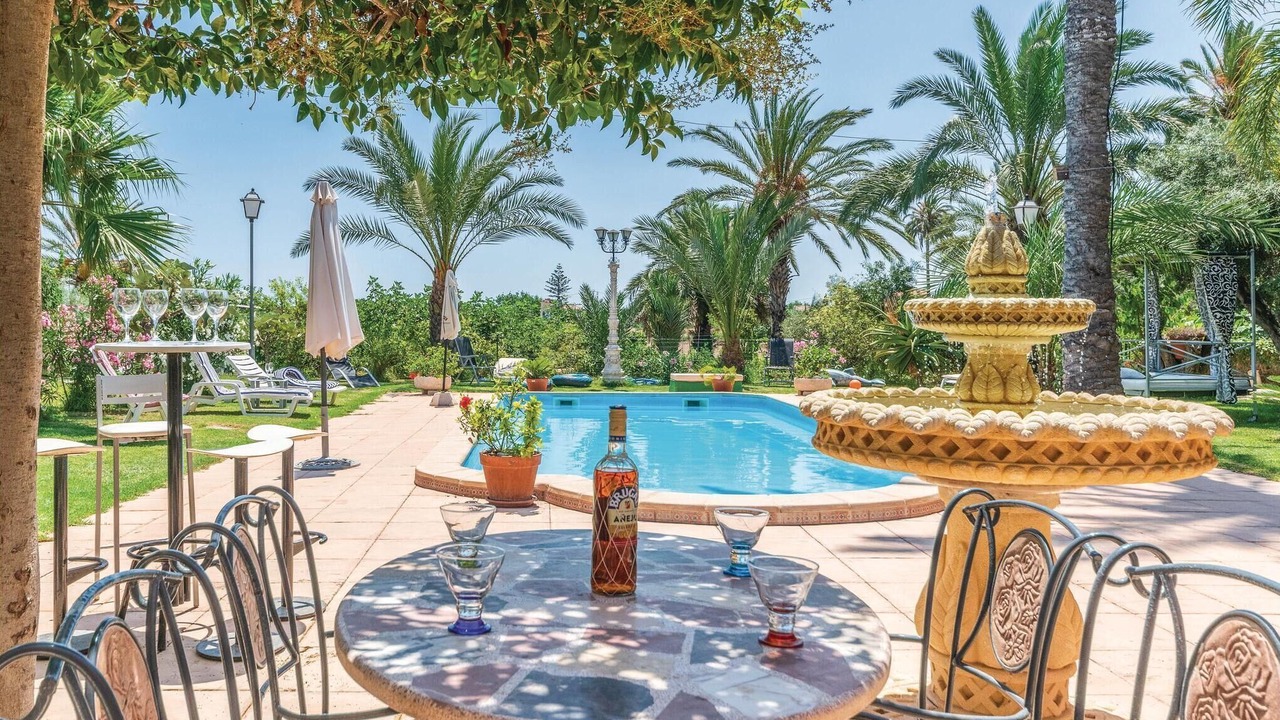 Photo of Outdoor in La Marina