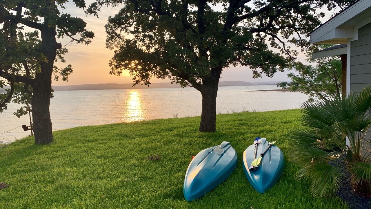 Photo of Outdoor in Tow
