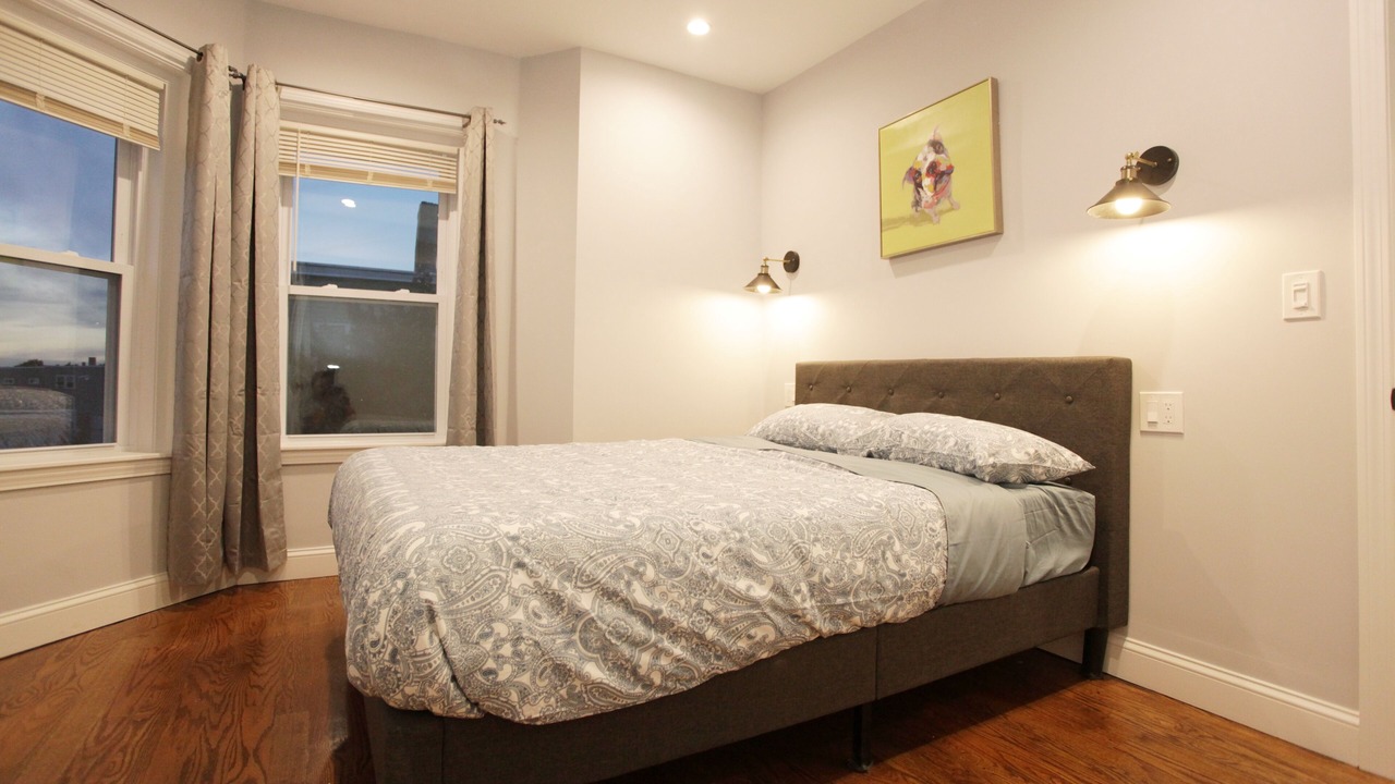 Photo of Bedroom in Everett