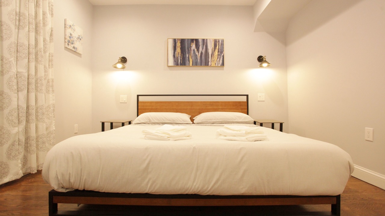 Photo of Bedroom in Everett