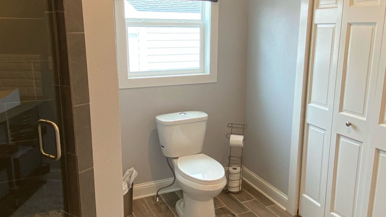 Photo of Bathroom in Greene