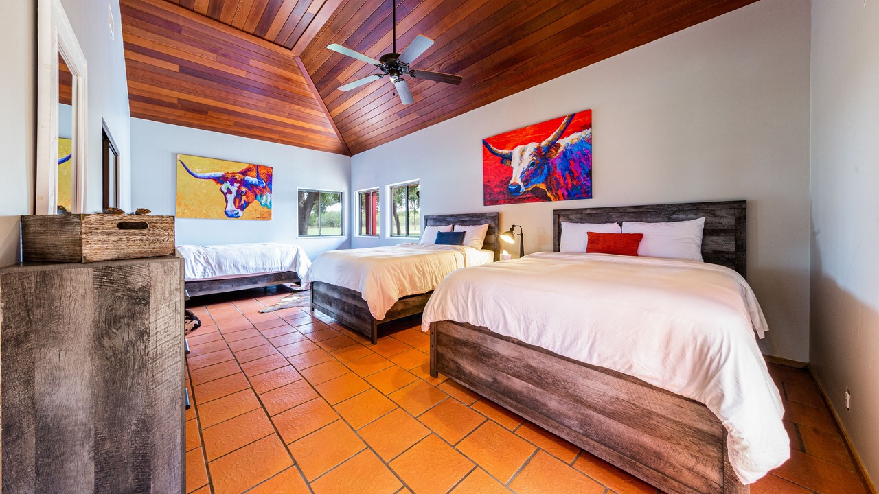 Photo of Bedroom in Cedar Creek