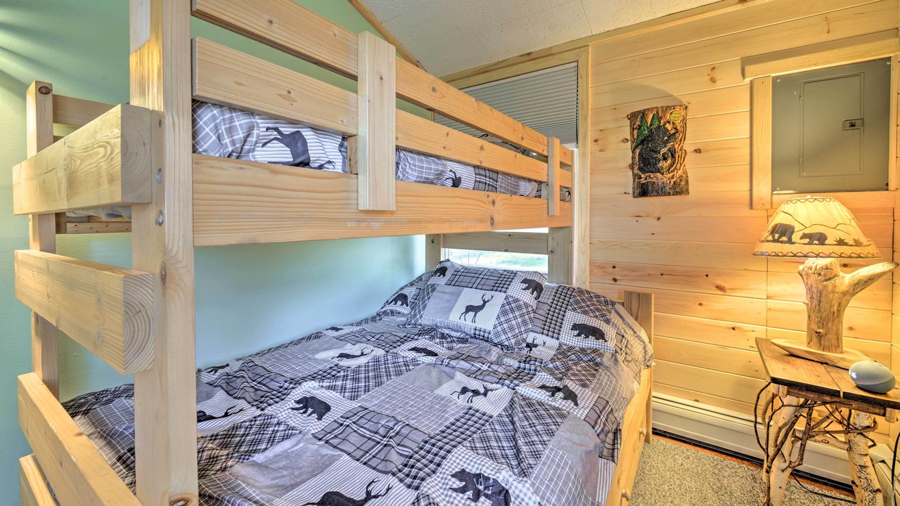 Photo of Others in Speculator