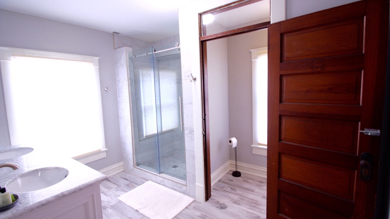 Photo of Bathroom in Excelsior Springs