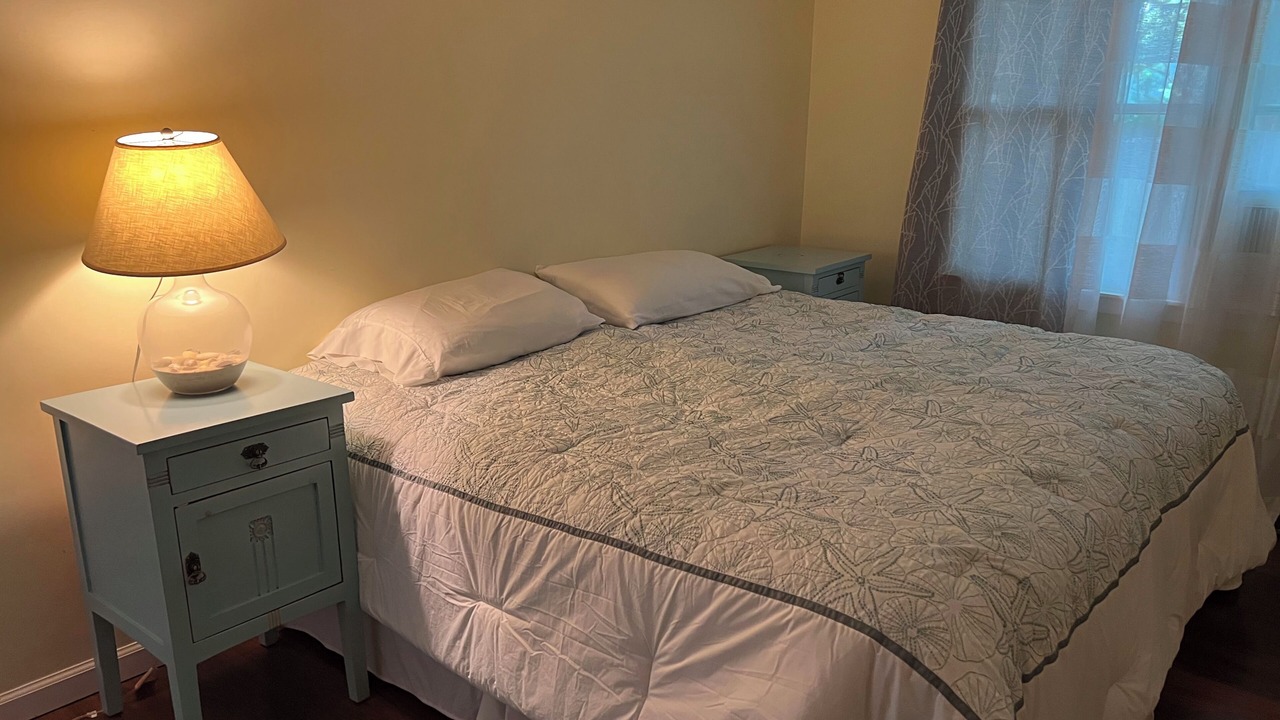 Photo of Bedroom in Amagansett North