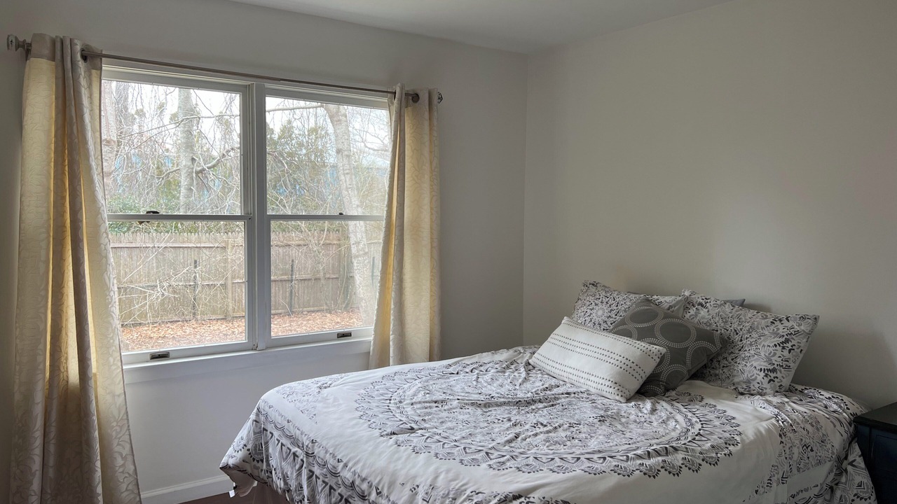 Photo of Bedroom in Amagansett North