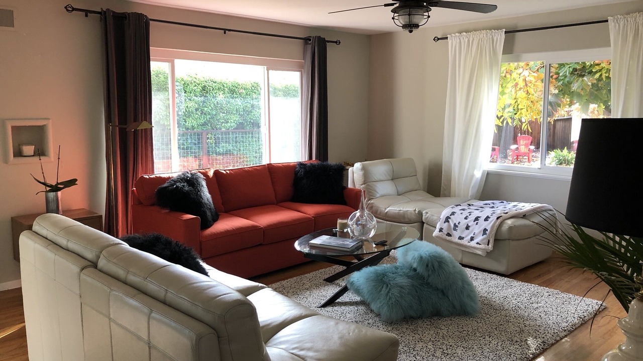 Photo of Livingroom in Napa