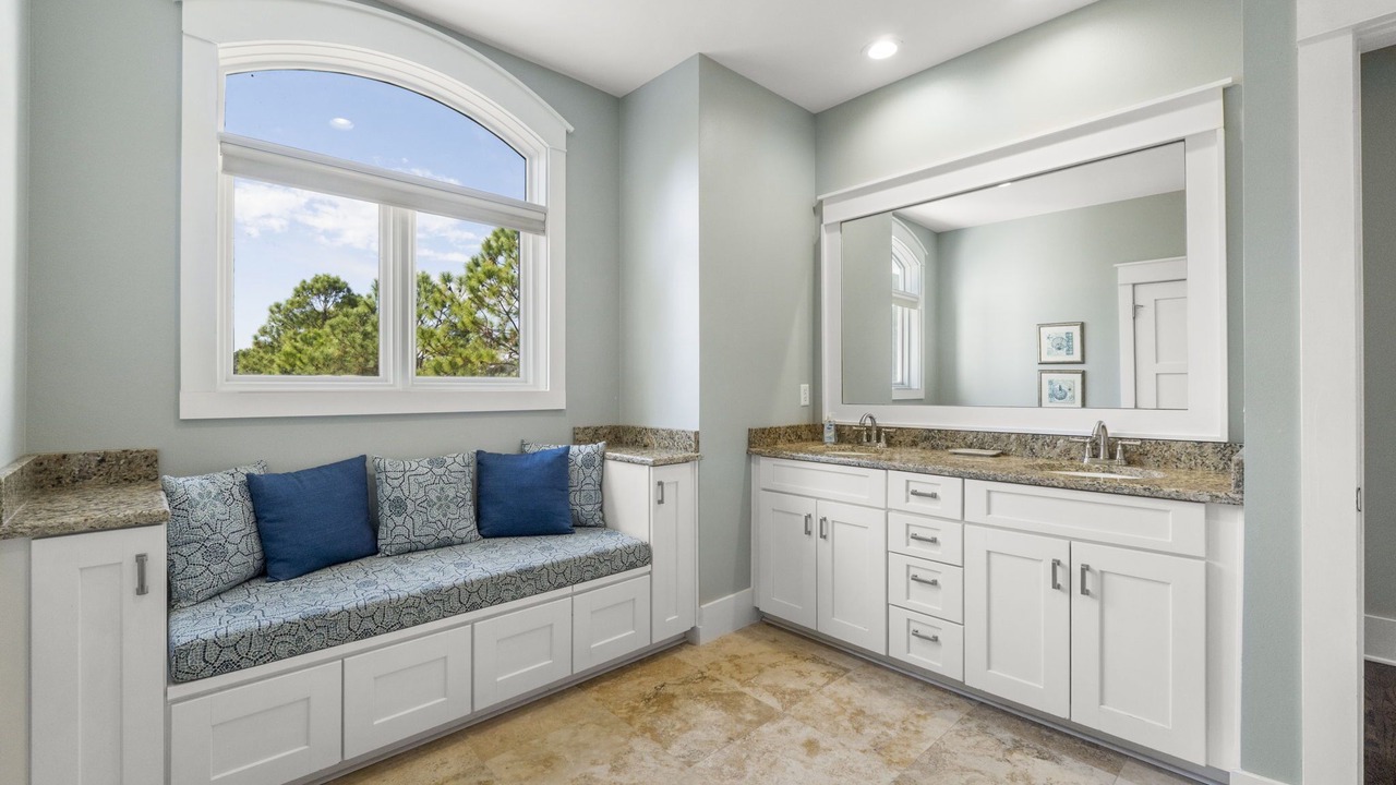 Photo of Bathroom in Gulf Pines