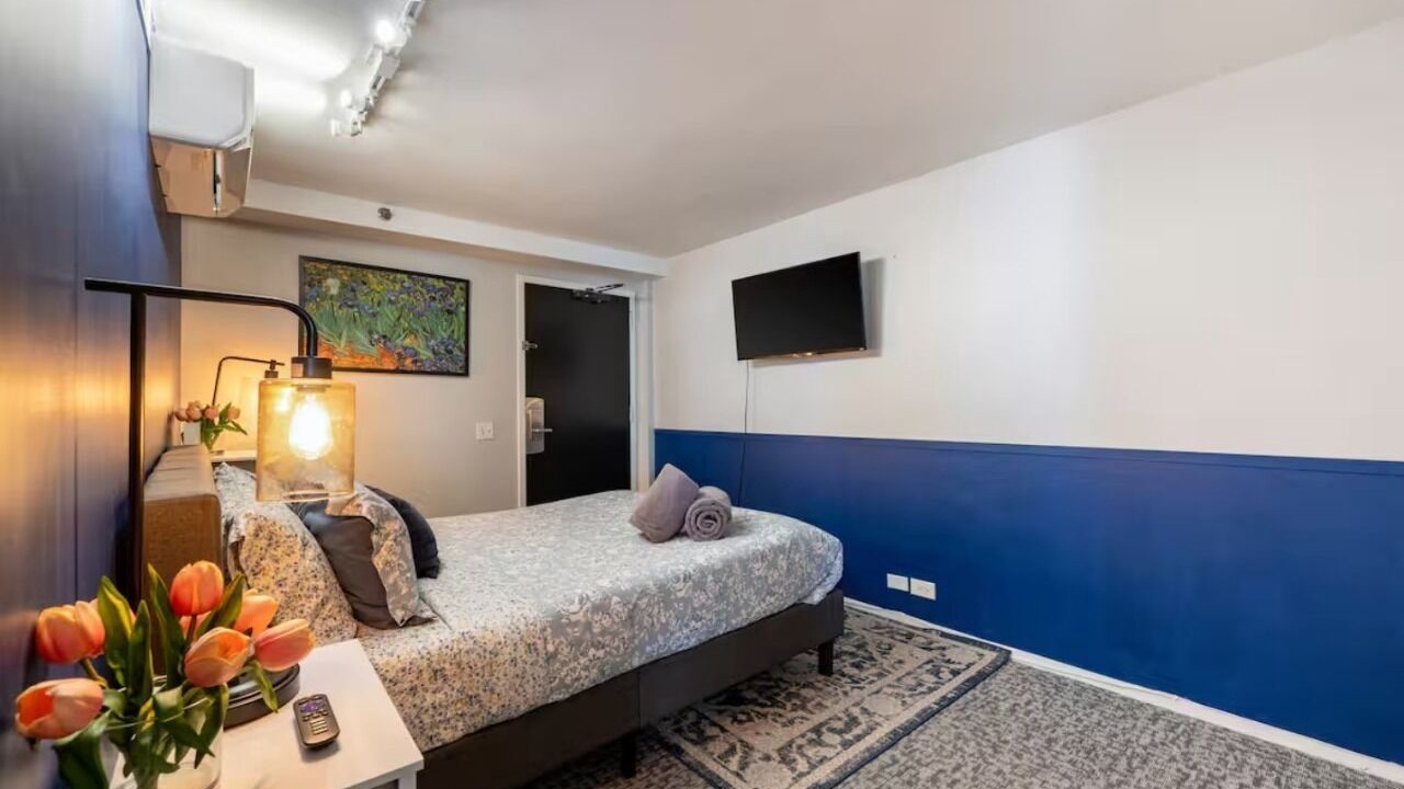 Photo of Bedroom in The Loop