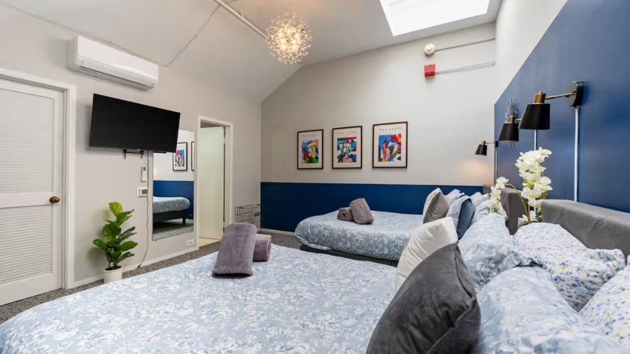 Photo of Bedroom in The Loop