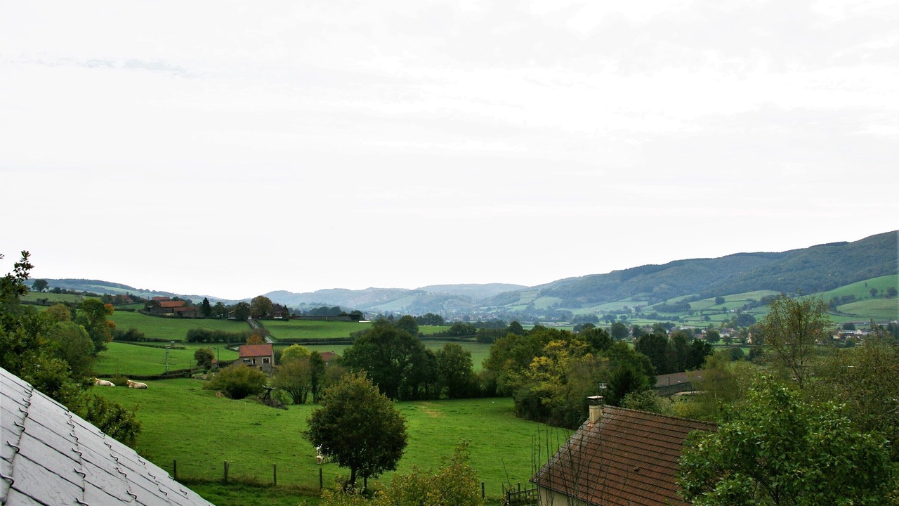 Photo of Others in Saint-Symphorien-de-Marmagne