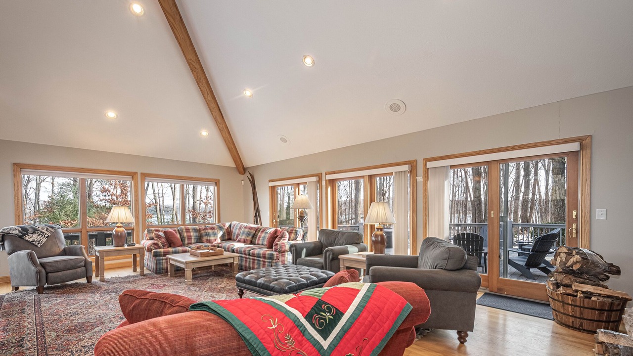 Photo of Bedroom in Blakeslee