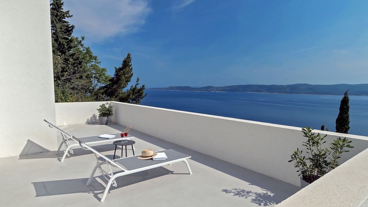 Photo of Outdoor in Mimice