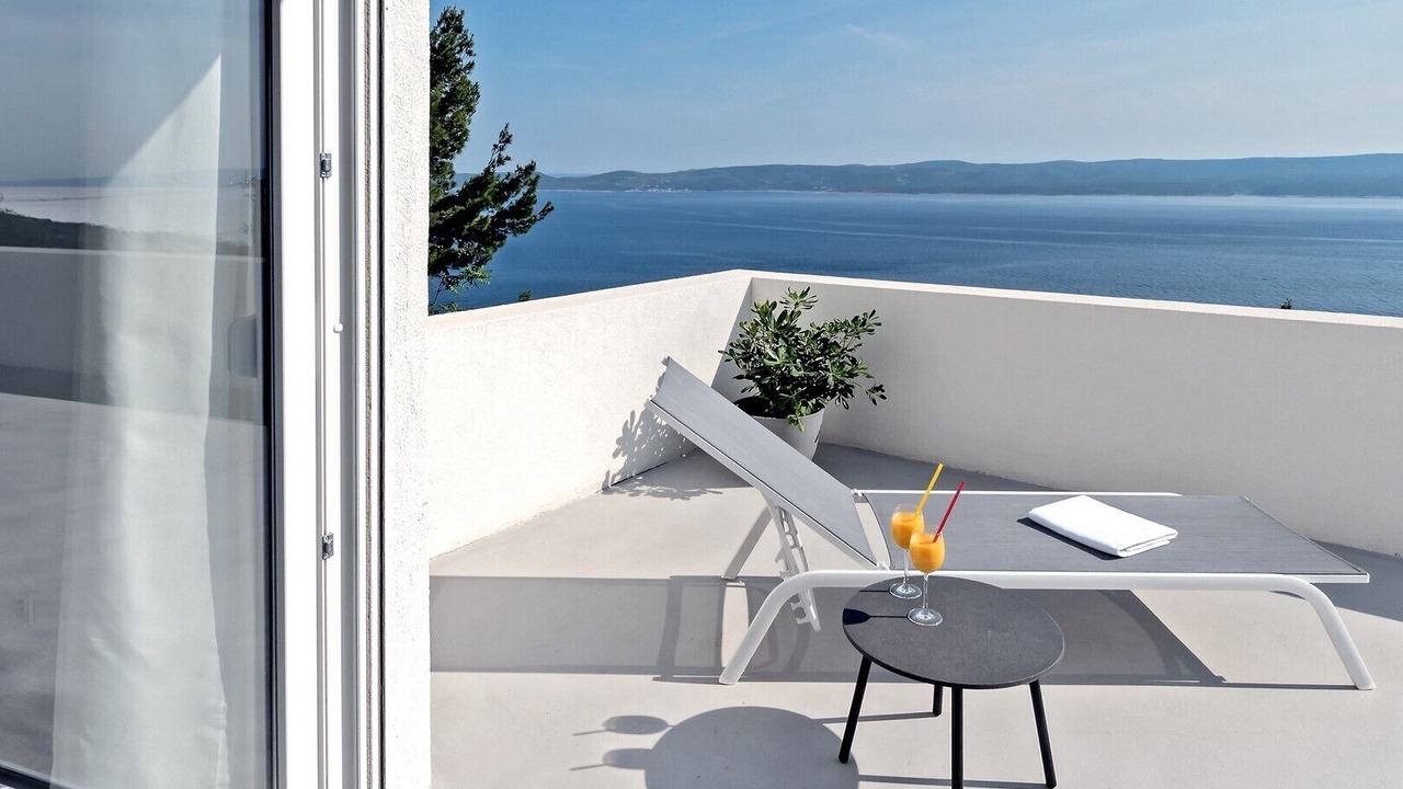 Photo of Outdoor in Mimice