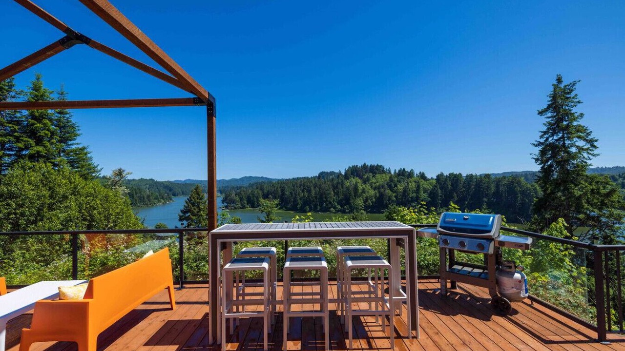 Photo of Outdoor in Lakeside