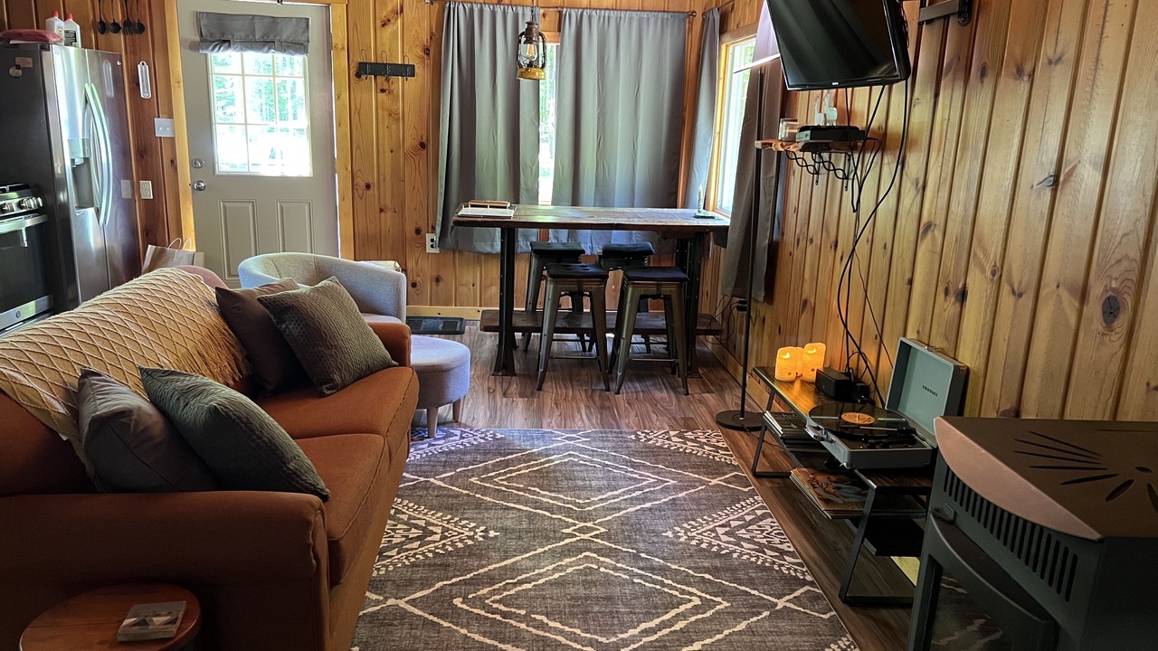 Photo of Bedroom in Grayling