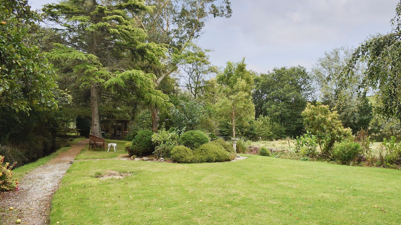 Photo of Outdoor in Aveton Gifford