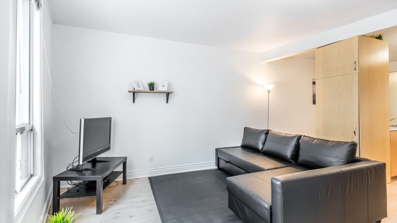 Photo of Livingroom in King West Village