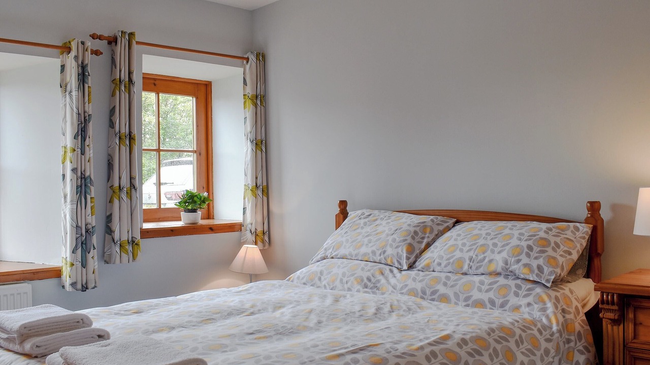 Photo of Others in Linlithgow