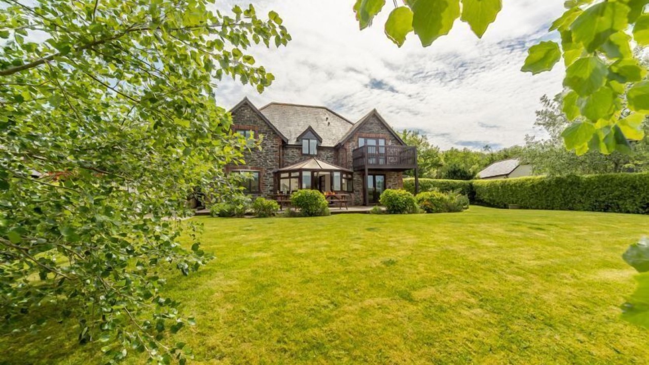 Photo of Others in Wadebridge