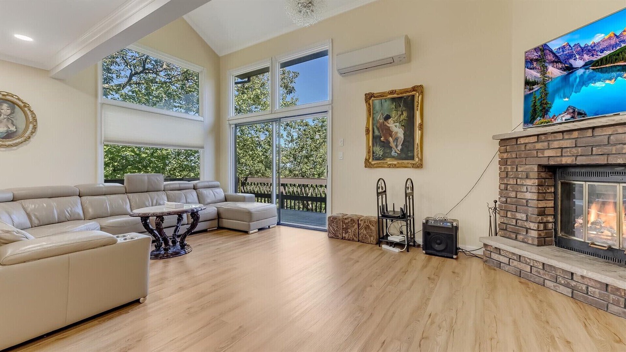 Photo of Livingroom in Tannersville