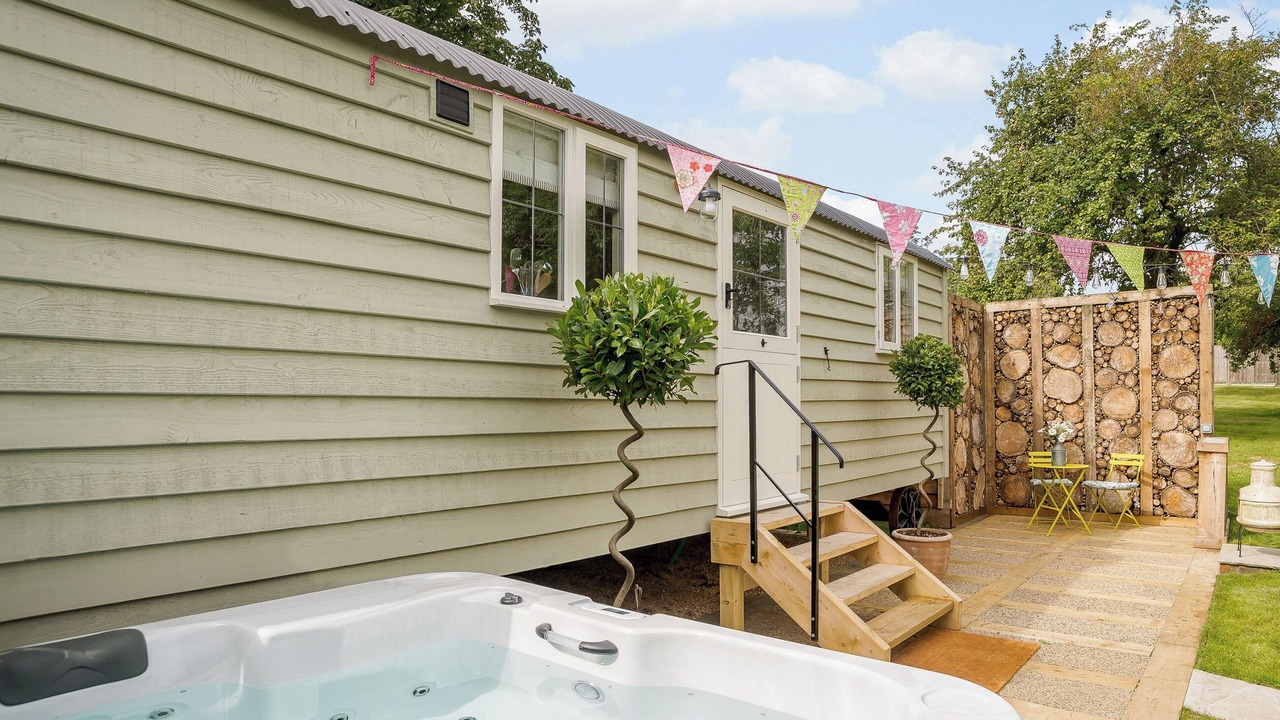 Photo of Others in Wistow