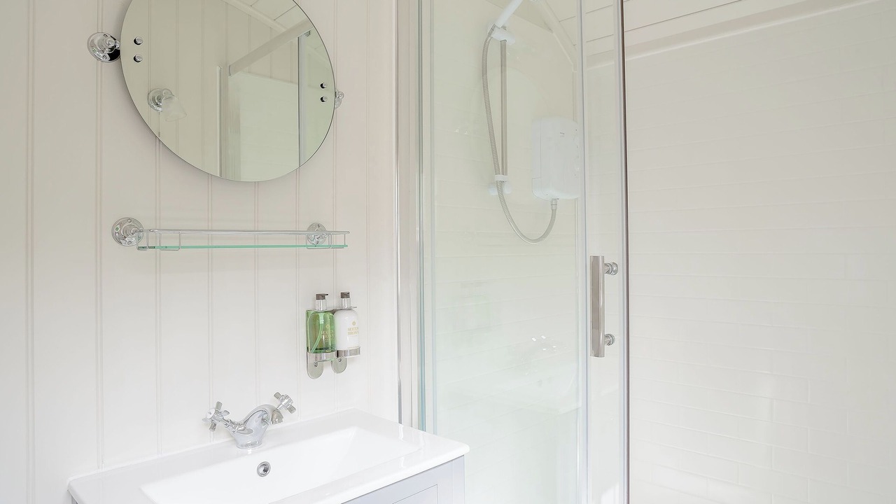 Photo of Bedroom in Wistow