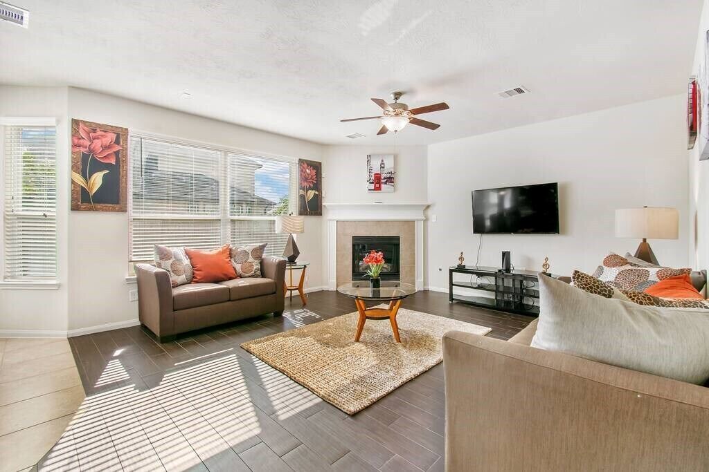 Photo of Bedroom in Spring