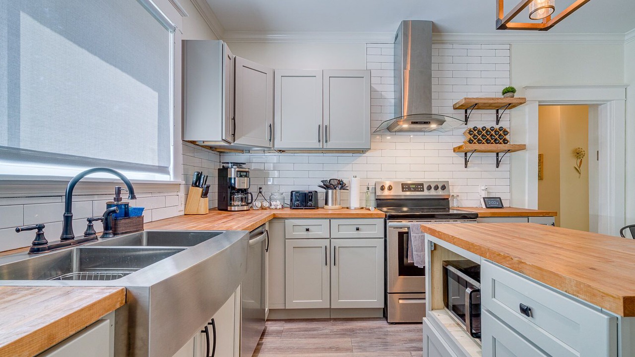 Photo of Kitchen in Central Midtown