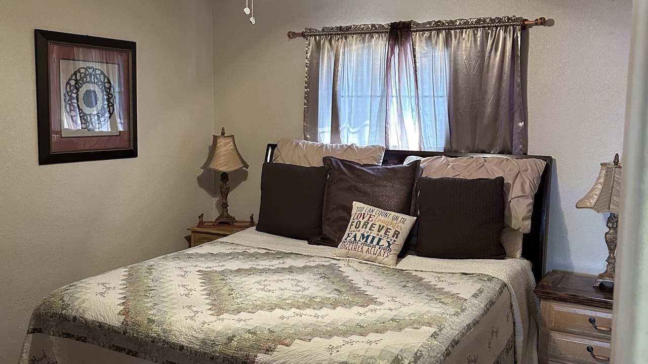 Photo of Bedroom in Sperry