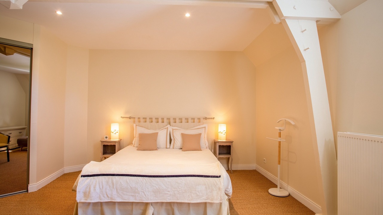 Photo of Bedroom in Combourg