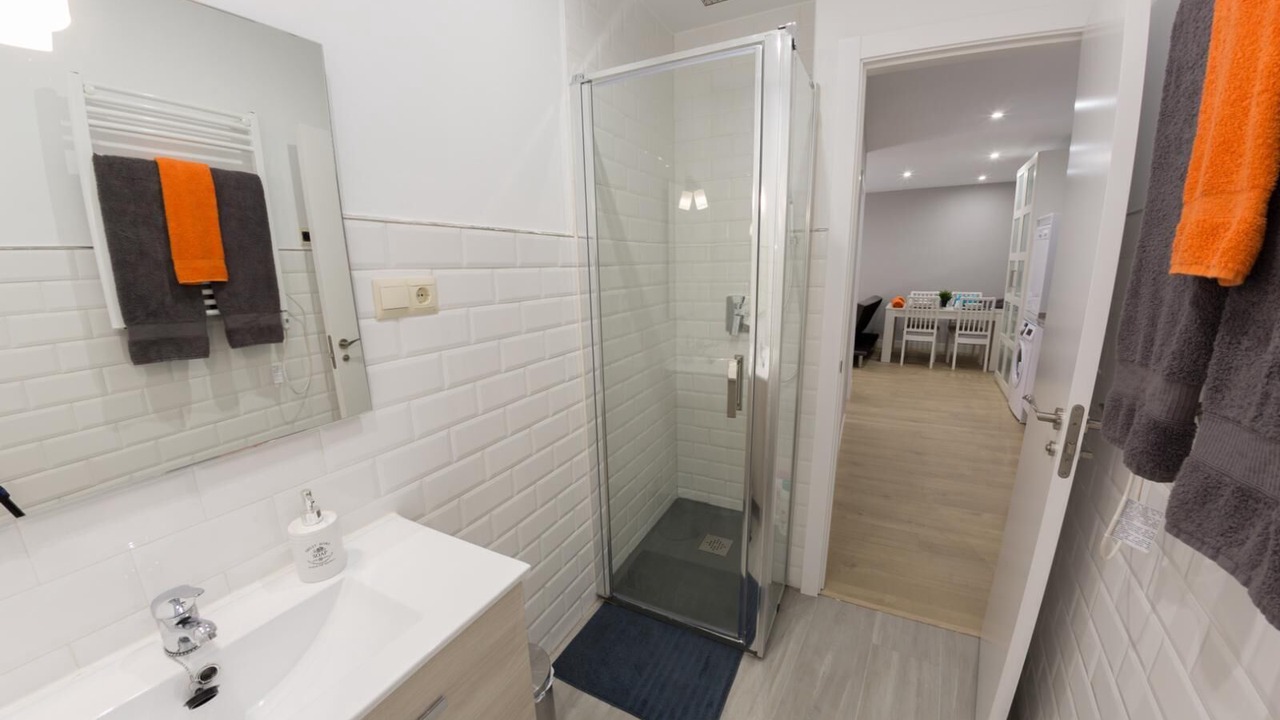 Photo of Bathroom in Toledo City Center