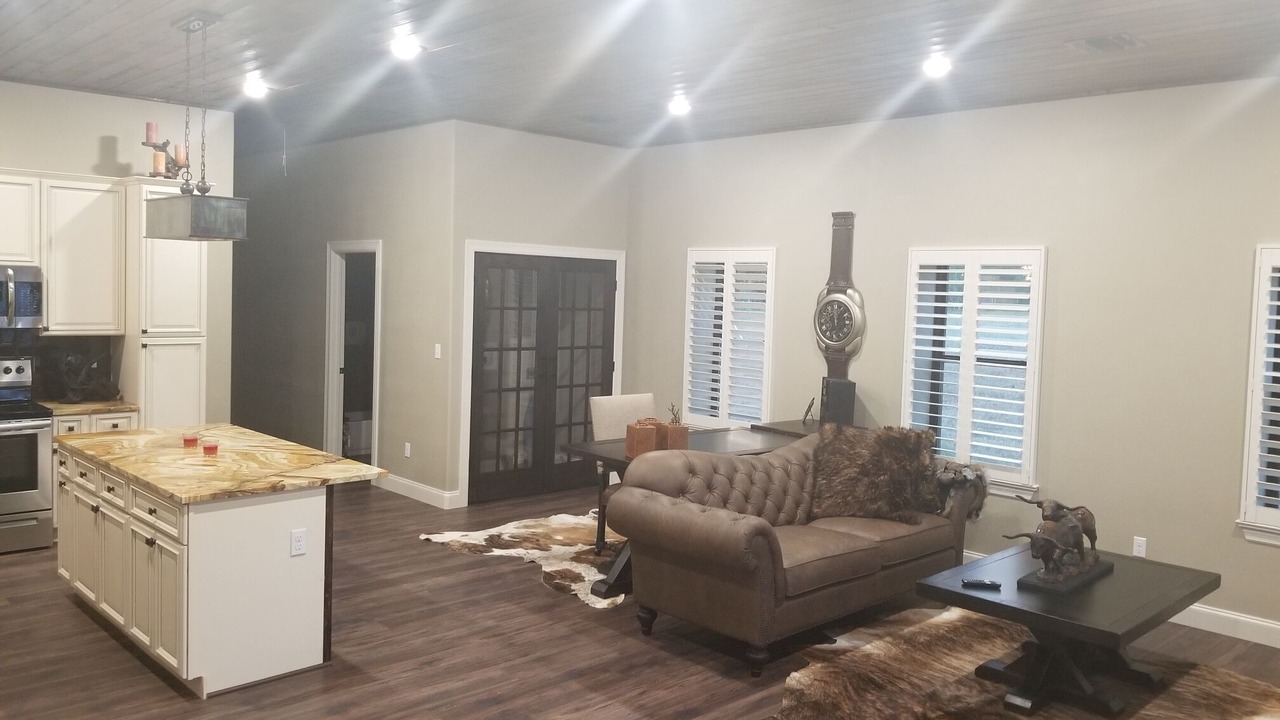 Photo of Livingroom in Giddings