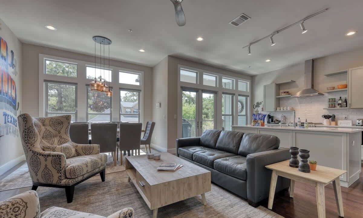 Photo of Bedroom in Southtown