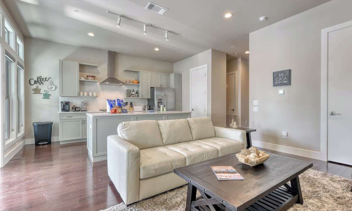 Photo of Livingroom in Southtown