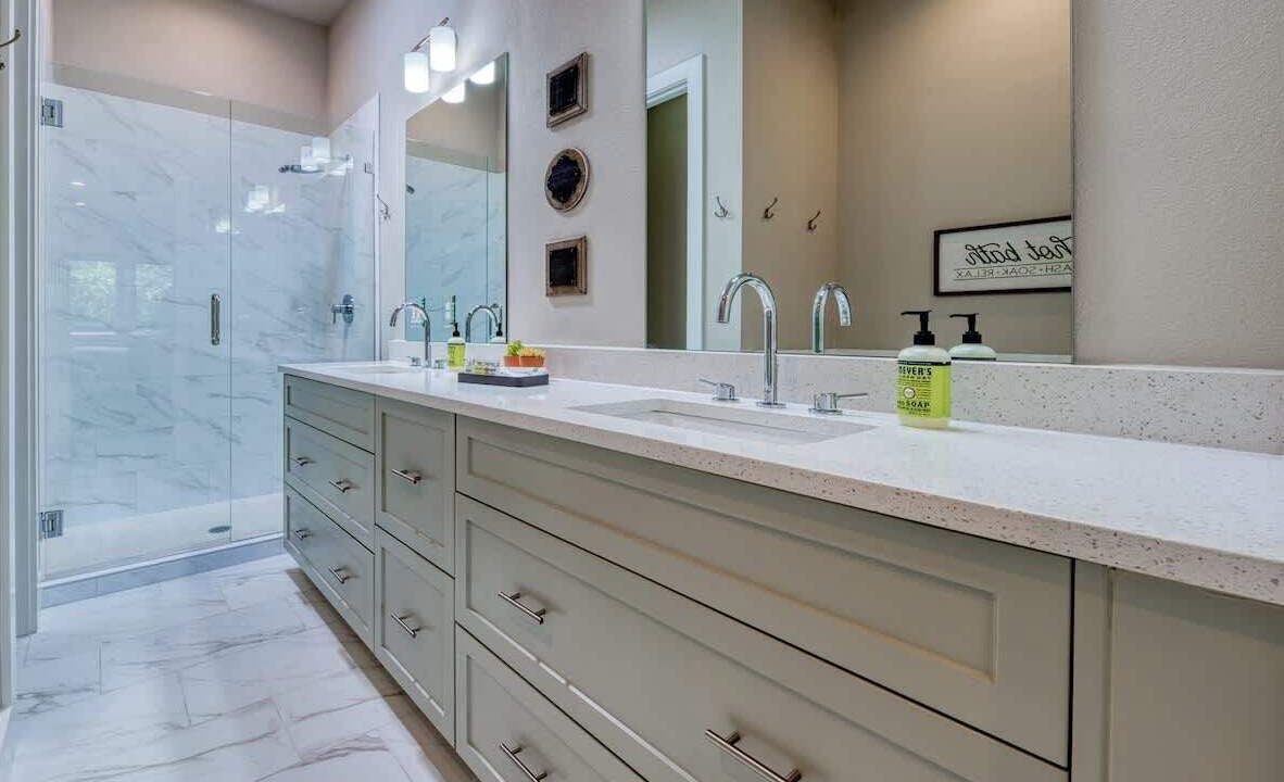 Photo of Bathroom in Southtown