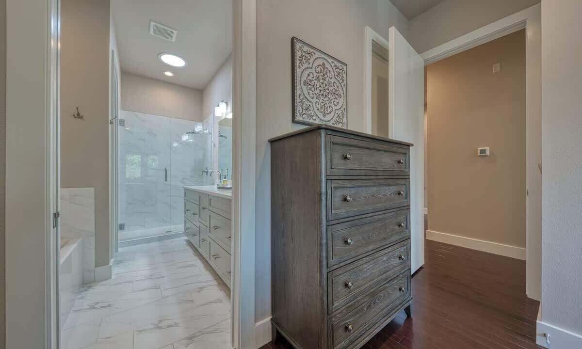 Photo of Bathroom in Southtown