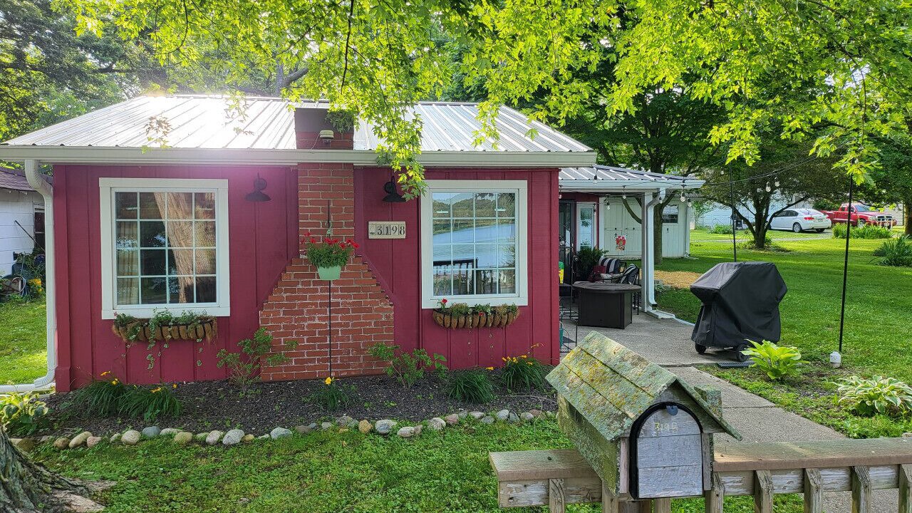 Photo of Outdoor in Mattoon