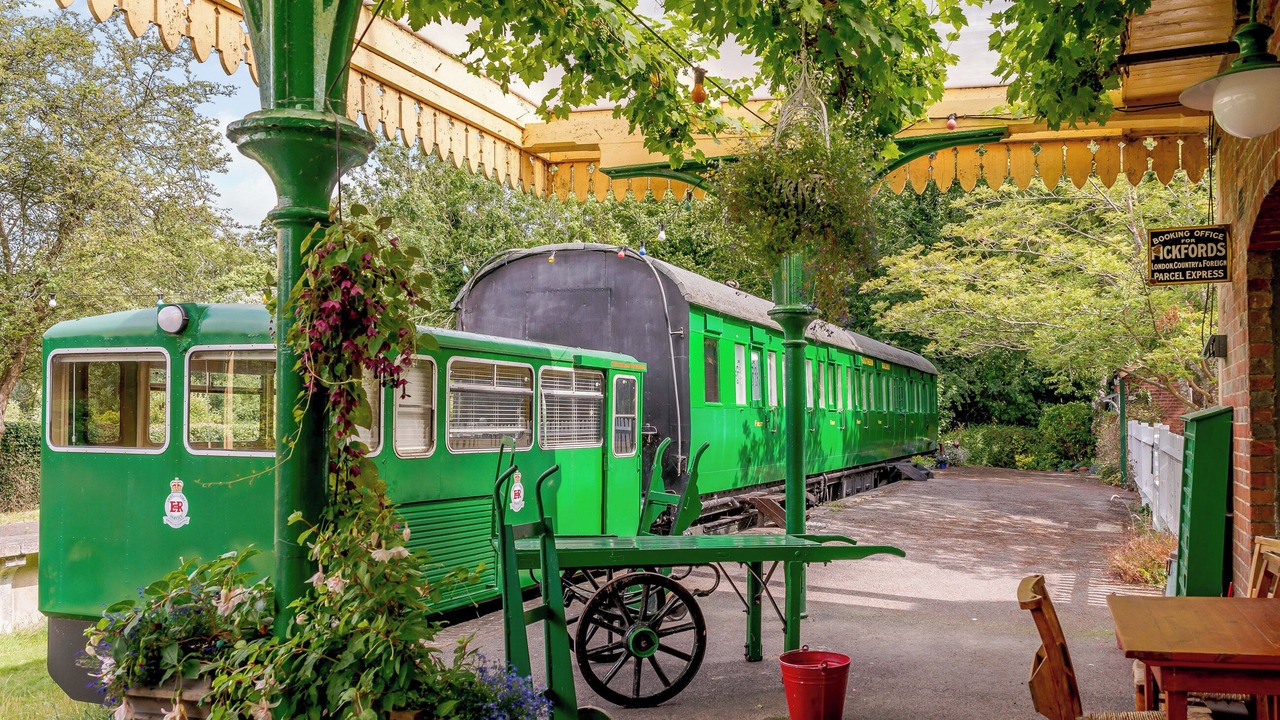 Photo of Others in Stockbridge