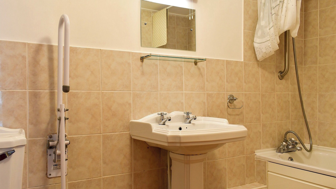 Photo of Bathroom in Newton Abbot