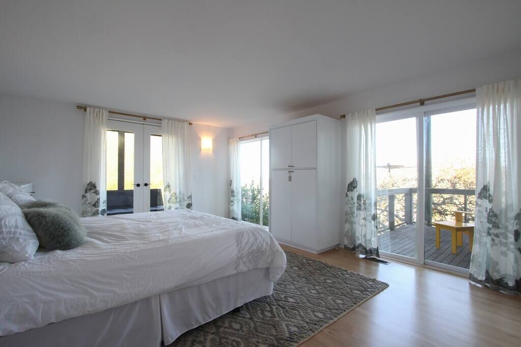 Photo of Bedroom in Santa Rosa