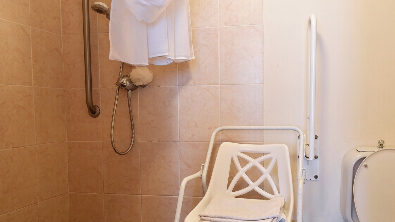 Photo of Bedroom in Newton Abbot