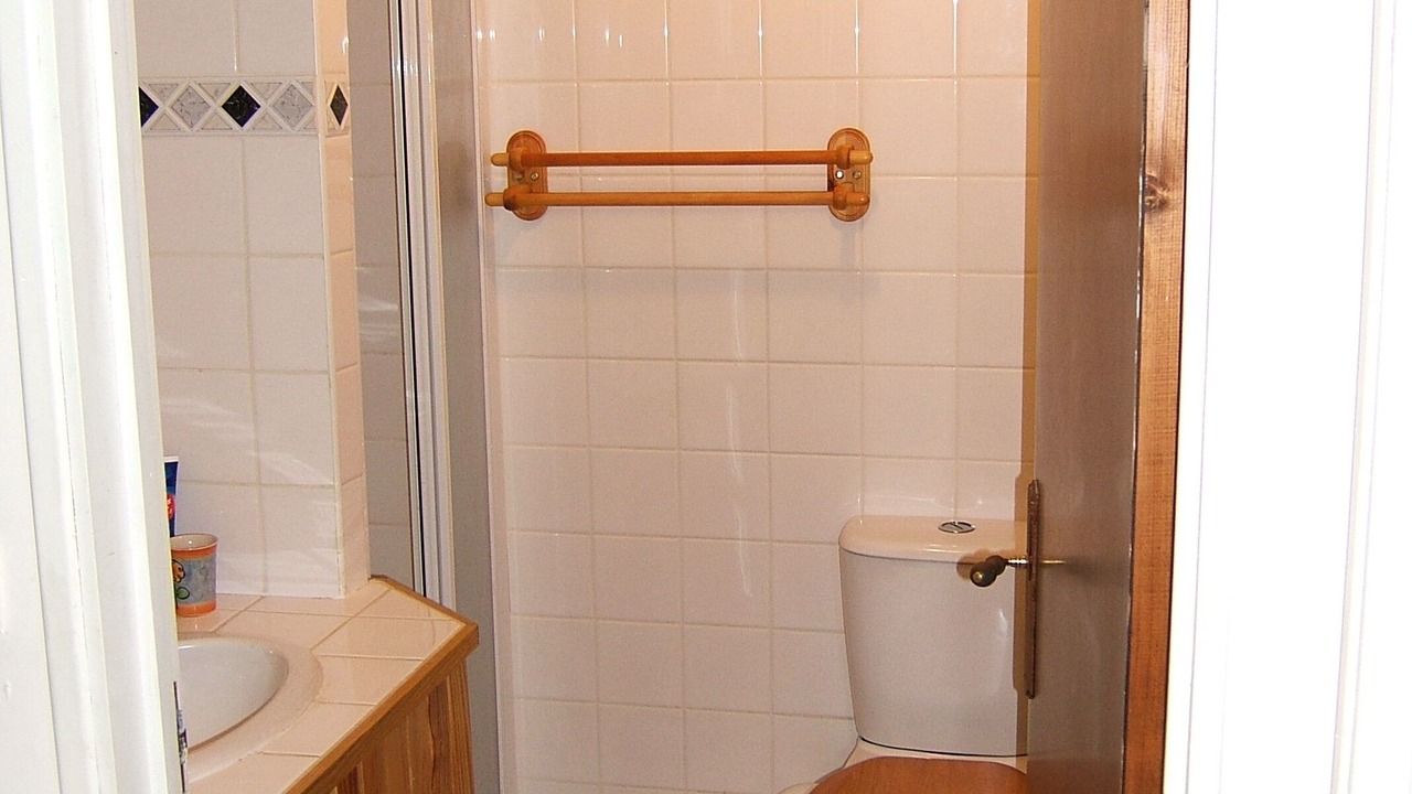 Photo of Bathroom in Megrit