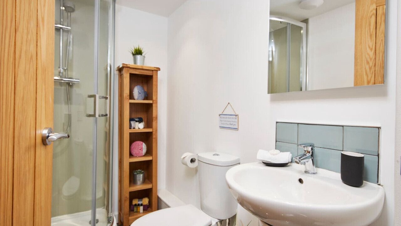 Photo of Bathroom in Kegworth