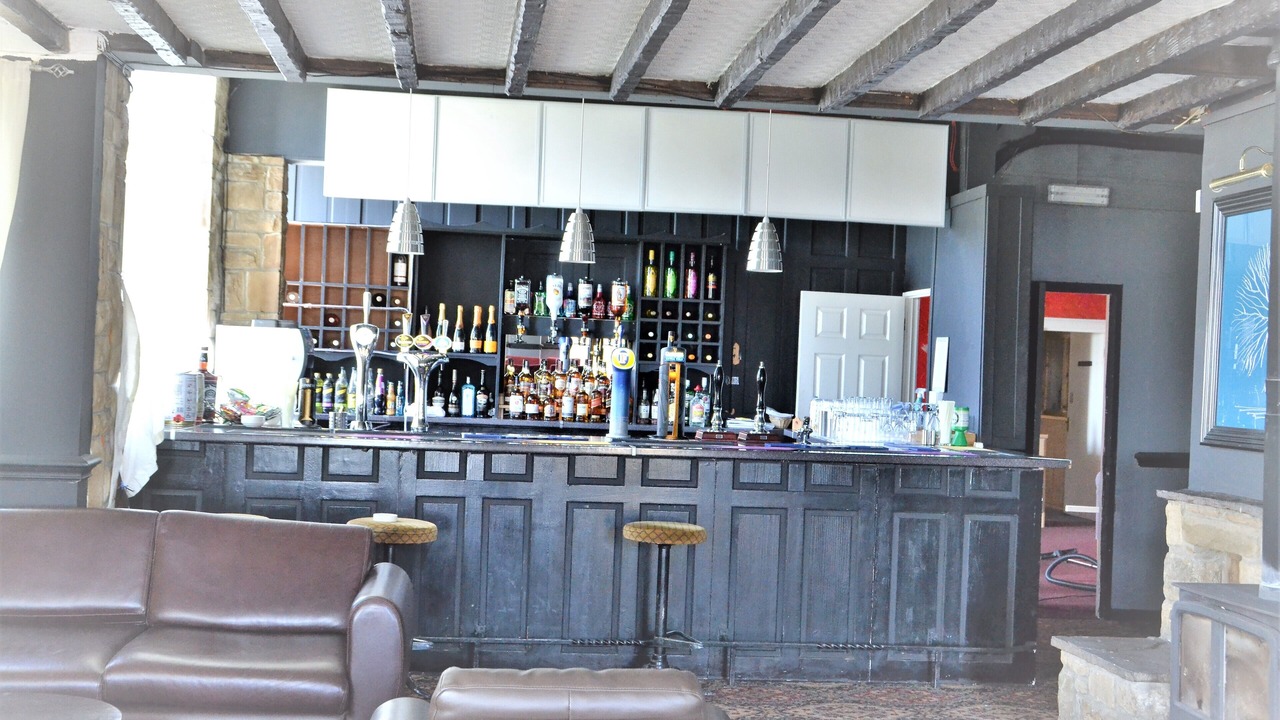 Photo of Others in Knowesgate